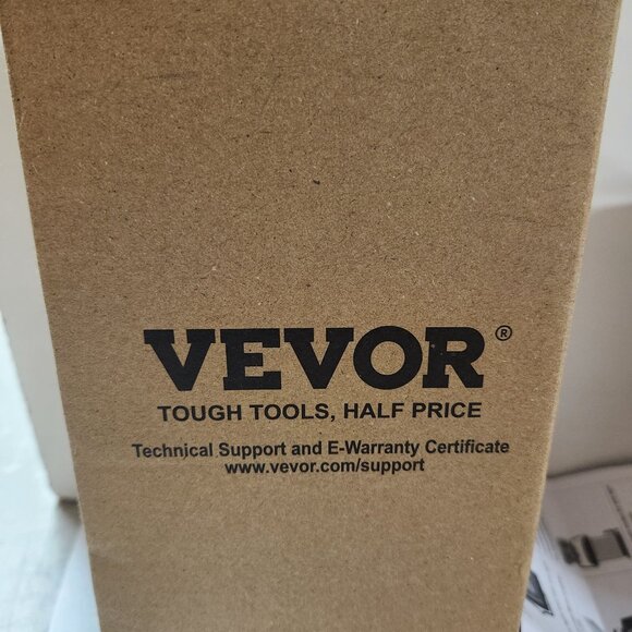 VEVOR LED Camping Lantern - Picture 5 of 7